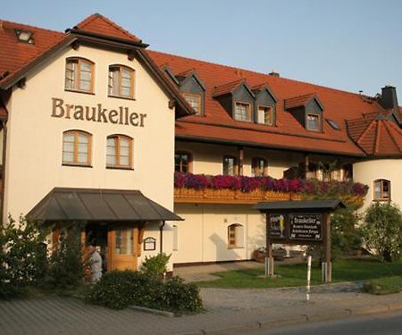 Landgasthof - Braukeller - Fattigau Oberkotzau Exterior photo